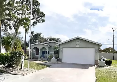 1065 La Paloma Blvd, N. Fort Myers, Florida 33903. Price $109,900, 11230227