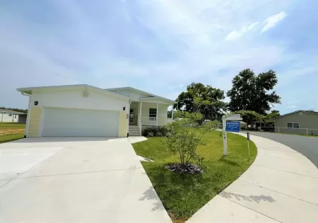 5576 Woodford St, Brooksville, Florida 34601. Price $224,900, 11221732