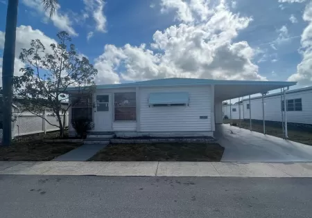 10611 66th St N, Pinellas Park, Florida 33782. Price $35,500, 11220388