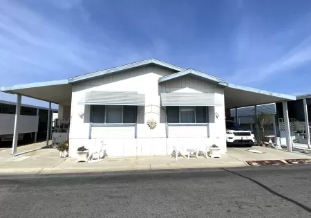 5001 W FLORIDA AVE, Hemet, California 92545. Price $73,500, 11245155