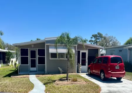 2752 Vine Lane, Sebring, Florida 33870. Price $35,000, 11266696