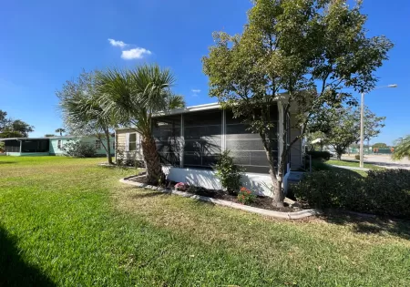 6432 REGIS PL, Sarasota, Florida 34241. Price $125,000, 11156885