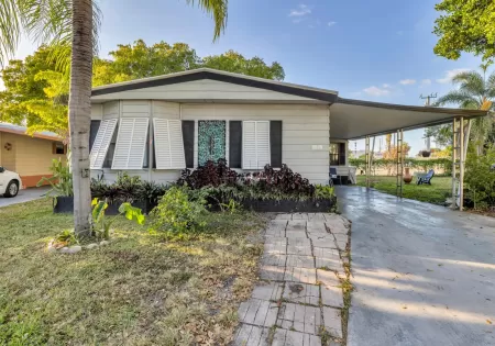 3271 FAIRWAY DR, Pompano Beach, Florida 33069. Price $240,000, 11281313