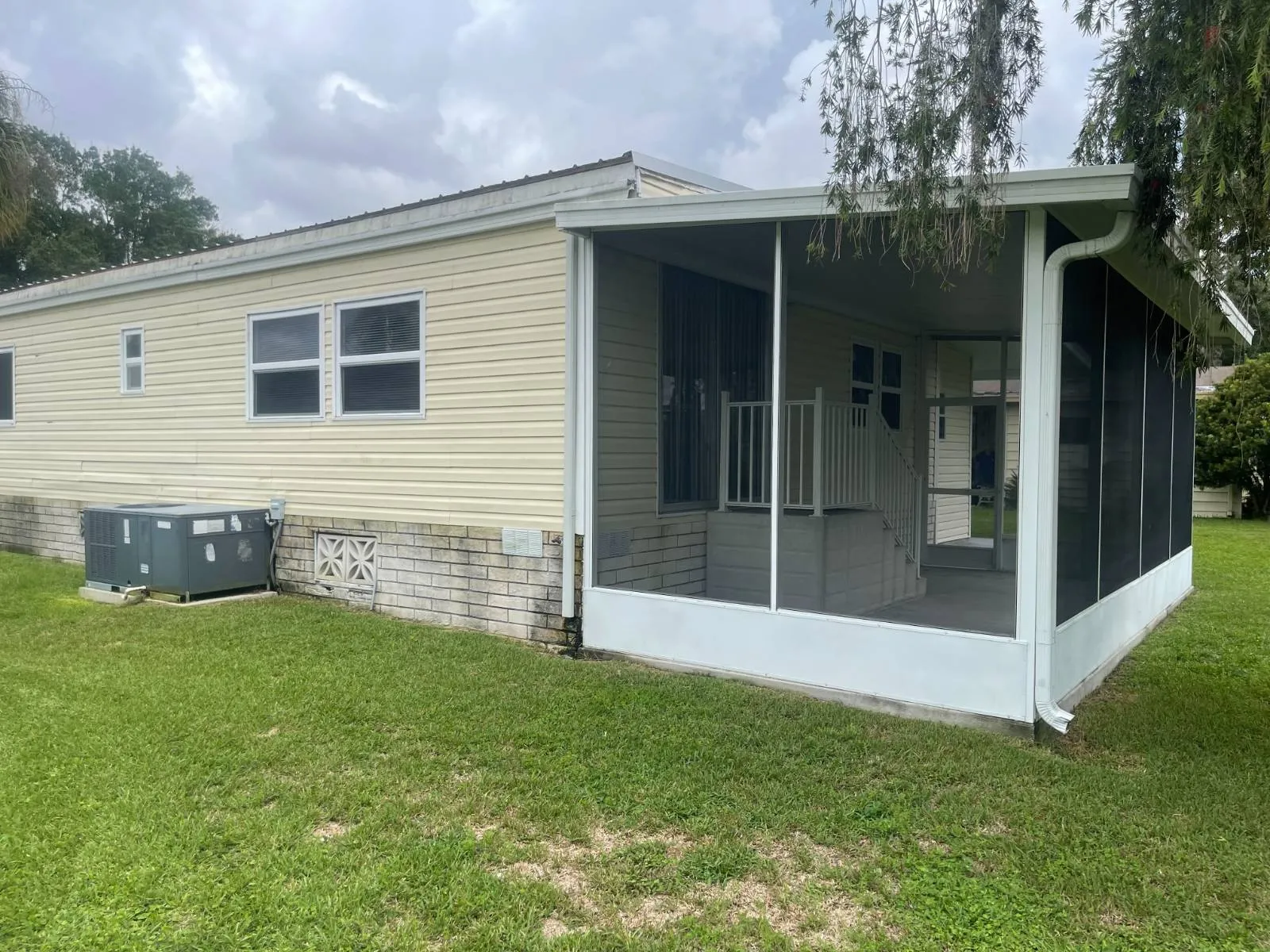 242 Country Ln, Plant City, Florida 33565. Price $61,000, 11339872