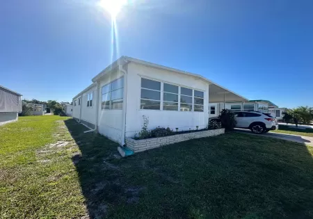 316 8th Street, Nokomis, Florida 34275. Price $60,000, 11266763