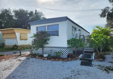 40110 US HWY 19 N, Tarpon Springs, Florida 34689. Price $22,000, 11343740