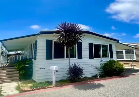 6301 Warner Avenue, Huntington Beach, California 92647. Price $196,000, 11343012